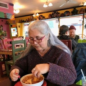 Meet your Posher, Donna